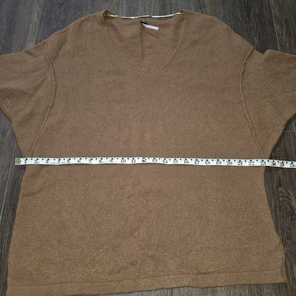Free People Camel Brown Oversized V-Neck Sweater Slouchy Knit Pullover Size S - Picture 7 of 11